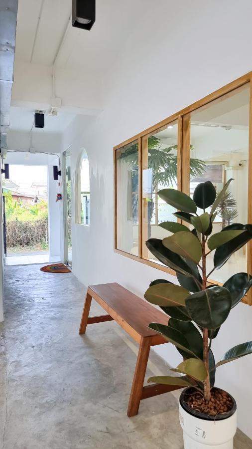 The Zai Apartment Ban Krathum Lom Exterior foto